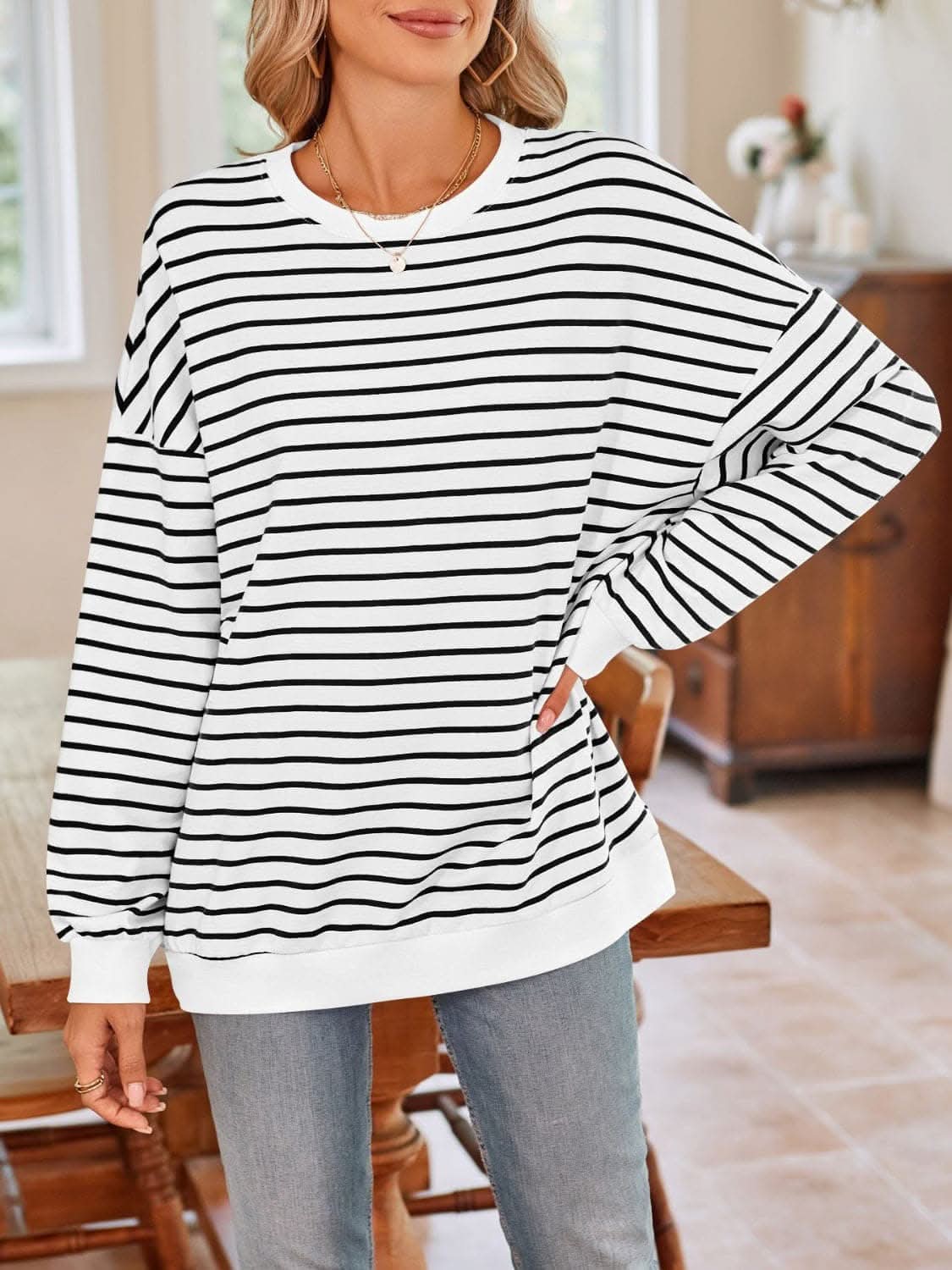 Cozy striped crewneck sweatshirt - Love Salve